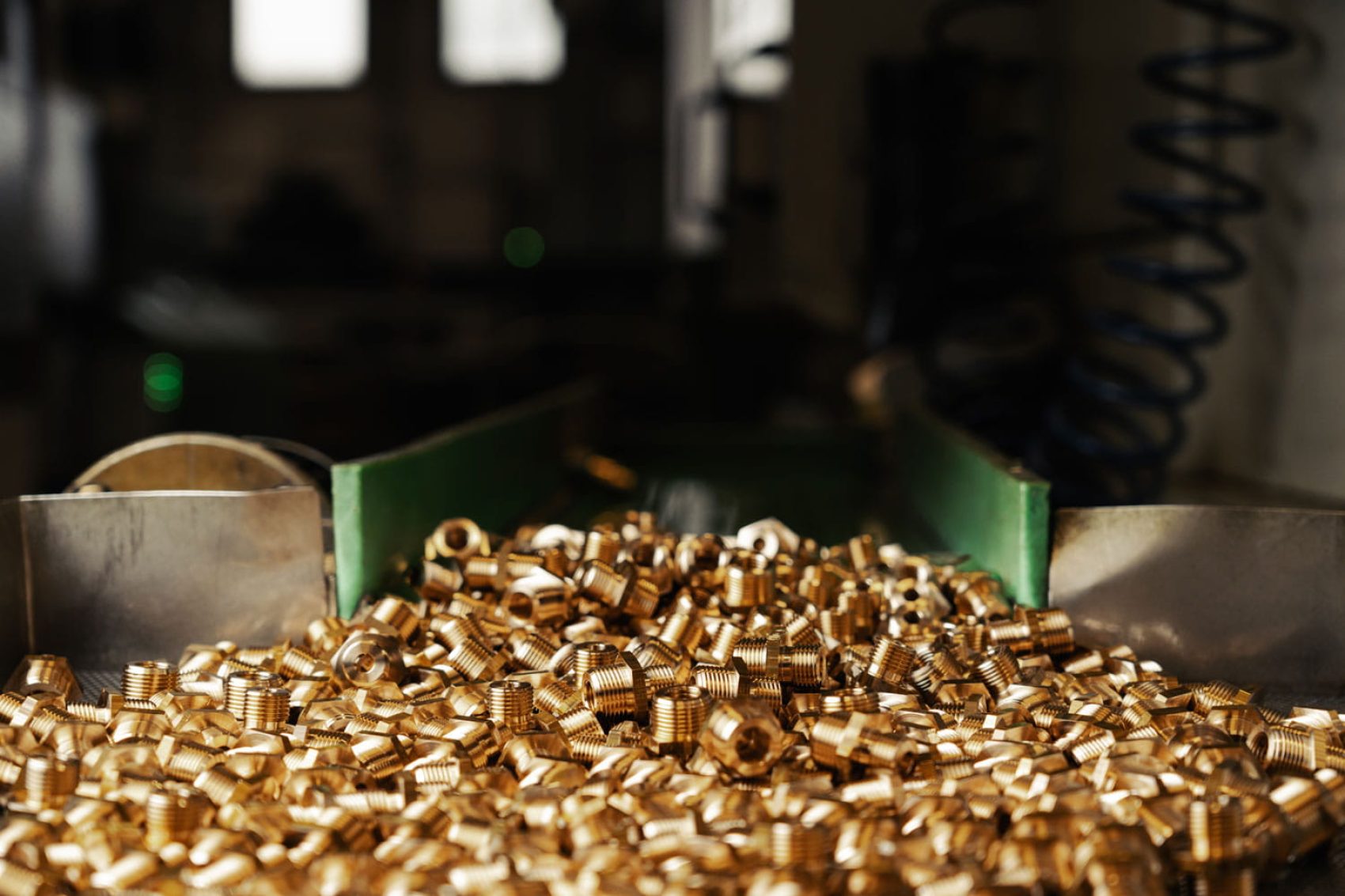 Precision-turned components: the art of industrial micro-engineering